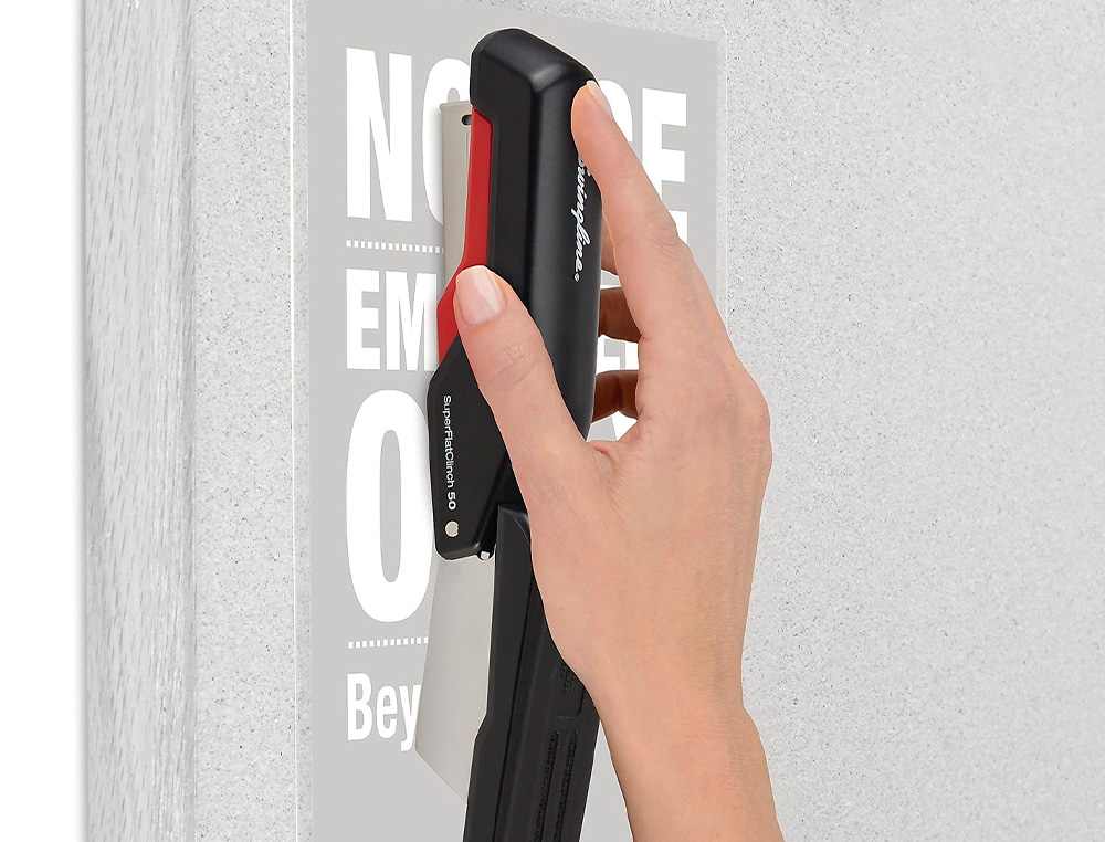 GRAPADORA RAPID SUPREME S50 PLASTICO CAPACIDAD DE GRAPADO 50 HOJAS USA GRAPAS 24/6-8+ Y 26/6-8+ COLOR NEGRO/ROJO